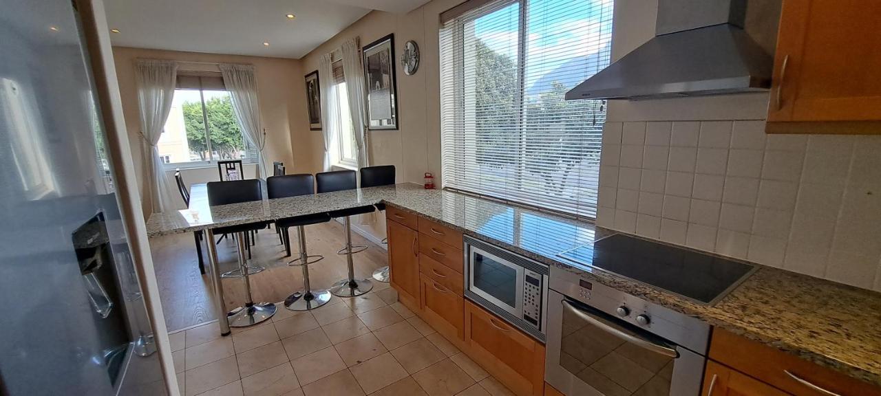 V&A Waterfront Marina Family Apartment 201 Altmore קייפטאון מראה חיצוני תמונה